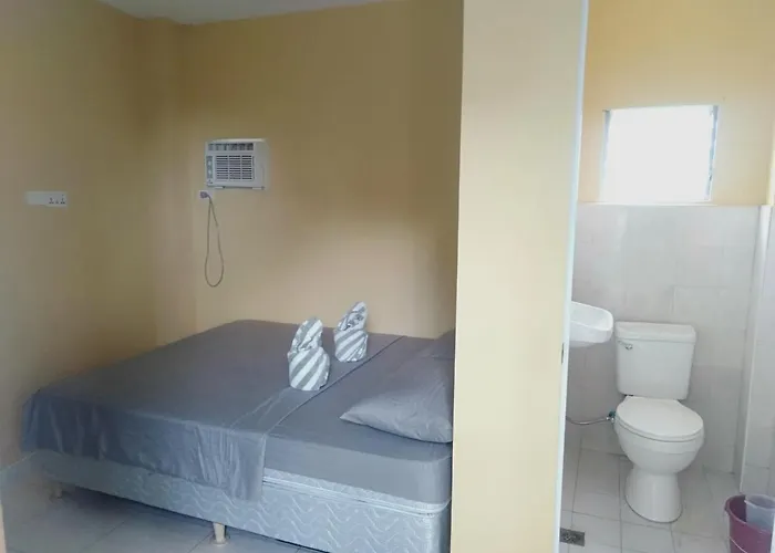 Bed & Breakfast Lakehouse Badian