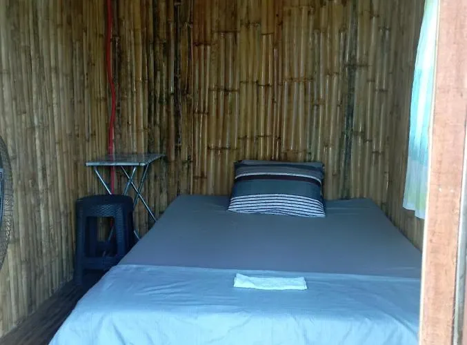 Lakehouse Badian