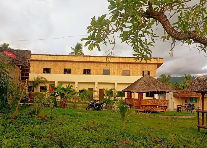 Lakehouse Bed & Breakfast